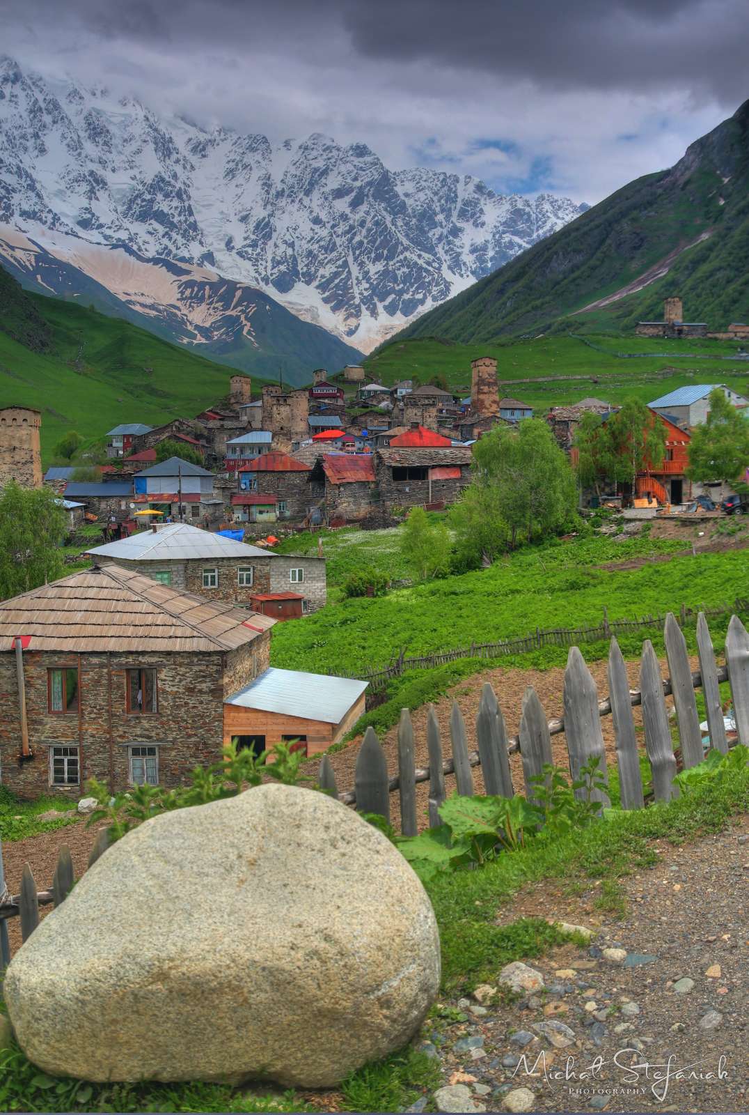 JMG 0617 8 9Enhancer